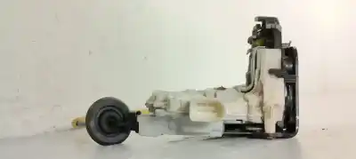 Автозапчасти б/у замок задней левой двери за audi a6 avant (4b5) 2.5 tdi ссылки oem iam 4f0839015  