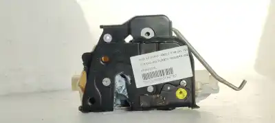 Автозапчасти б/у замок задней левой двери за audi a6 avant (4b5) 2.5 tdi ссылки oem iam 4f0839015  