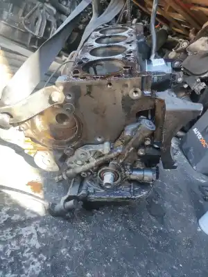 Pièce détachée automobile d'occasion moteur pour opel vectra b berlina 1.6 16v références oem iam 90400054  