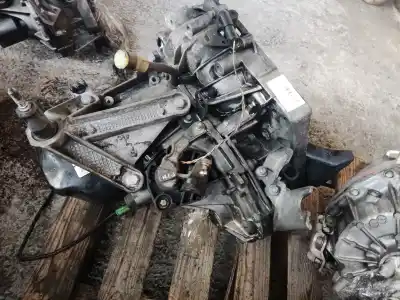 Peça sobressalente para automóvel em segunda mão caixa de velocidades por renault megane ii berlina 5p confort expression referências oem iam jr5  