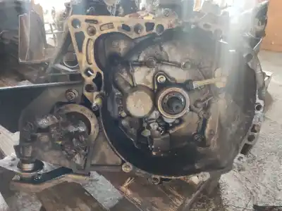 Peça sobressalente para automóvel em segunda mão caixa de velocidades por renault megane ii berlina 5p confort expression referências oem iam jr5  