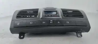 Автозапчасти б/у аэрационная решетка за ssangyong rexton rx 270 full ссылки oem iam 7652008000  