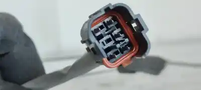 Second-hand car spare part front right door lock for kia carens 2.0 turbodiesel cat oem iam references   