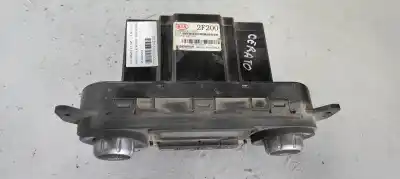 Peça sobressalente para automóvel em segunda mão comando de sofagem (chauffage / ar condicionado)  por kia cerato 2.0 ex berlina referências oem iam 972502f200  
