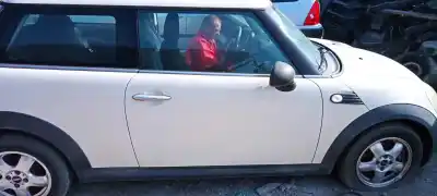 Автозапчасти б/у дверь передняя правая за mini mini (r56) one d ссылки oem iam 
