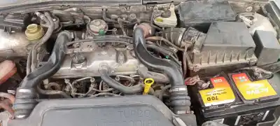 Pezzo di ricambio per auto di seconda mano MOTORE COMPLETO per FORD FOCUS BERLINA (CAK)  Riferimenti OEM IAM FFDA  