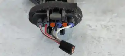 Second-hand car spare part front right door lock for kia magentis active oem iam references   