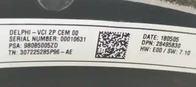 Peça sobressalente para automóvel em segunda mão volante por citroen c4 cactus shine referências oem iam 98031272yc  