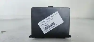 Peça sobressalente para automóvel em segunda mão módulo eletrônico por citroen c4 cactus shine referências oem iam 9811039380  