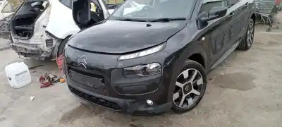 Recambio de automóvil de segunda mano de PARAGOLPES DELANTERO para CITROEN C4 CACTUS  referencias OEM IAM   