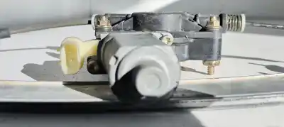 Second-hand car spare part driver left window regulator for kia rio 1.5 crdi oem iam references   