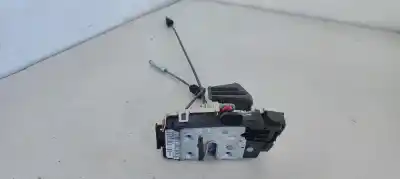 Piesă de schimb auto la mâna a doua încuietoare ușa din dreapta spate pentru dodge journey 2.0 16v crd cat referințe oem iam p04589700aaa