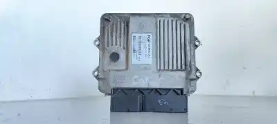 Автозапчастина б/у ЕБУ КОНТРОЛЕР ДВИГУНА для OPEL CORSA C  Посилання на OEM IAM 55196352ZJ  
