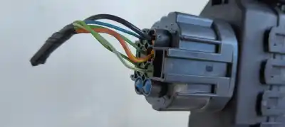 Автозапчасти б/у регулятор стекла переднего левого за jaguar x-type 2.5 v6 ссылки oem iam 0130821946  