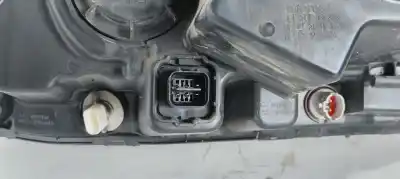 Second-hand car spare part right headlight for kia sorento 2.5 crdi ex oem iam references   