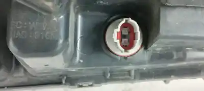 Second-hand car spare part right headlight for kia sorento 2.5 crdi ex oem iam references   