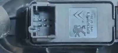 Peça sobressalente para automóvel em segunda mão botão / interruptor elevador vidro traseiro esquerdo por peugeot 3008 active referências oem iam   