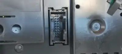 Peça sobressalente para automóvel em segunda mão quadrante por bmw serie 1 berlina (e81/e87) 116i referências oem iam 697464501  