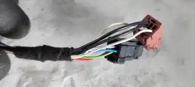 Peça sobressalente para automóvel em segunda mão espelho retrovisor esquerdo por peugeot 208 active referências oem iam   