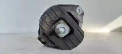 Second-hand car spare part engine support for bmw serie 5 touring (e61) 530d oem iam references 677462001  