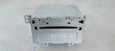 Peça sobressalente para automóvel em segunda mão sistema de áudio / rádio cd por opel astra j lim. essentia referências oem iam 20983513