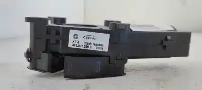 Автозапчастина б/у многофункційне управління для skoda superb combi (3t5) active посилання на oem iam 3t0827299c  