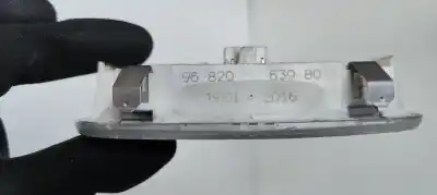 Second-hand car spare part interior light for peugeot 3008 active oem iam references   