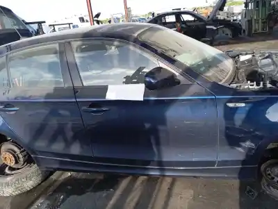 Peça sobressalente para automóvel em segunda mão porta dianteira direita por bmw serie 1 berlina (e81/e87) 116d referências oem iam 