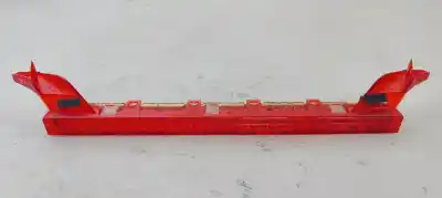 Peça sobressalente para automóvel em segunda mão farolim de travão central por bmw serie 1 berlina (e81/e87) 116d referências oem iam 63256924673