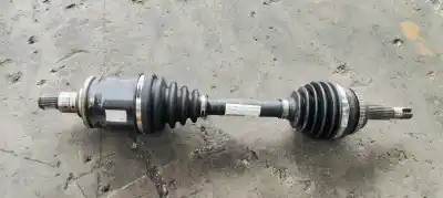 Tweedehands auto-onderdeel transmissie links voor voor toyota rav 4 (a2) 2.0 d-4d executive 4x4 (2003->) oem iam-referenties da84l