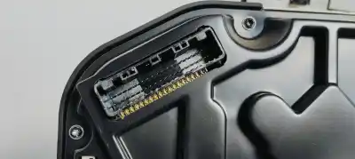 Peça sobressalente para automóvel em segunda mão quadrante por toyota auris advance referências oem iam 8380002m12  