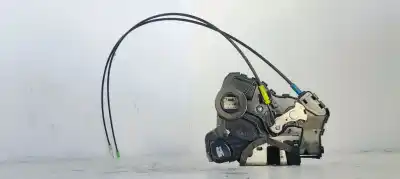 Peça sobressalente para automóvel em segunda mão fechadura da porta dianteira esquerda por toyota auris advance referências oem iam 