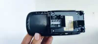 Автозапчасти б/у выключатель левого переднего окна за ford ka+ black / white ссылки oem iam g1b514a132ca  