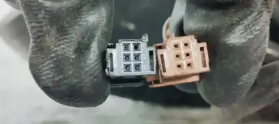 Peça sobressalente para automóvel em segunda mão espelho retrovisor esquerdo por citroen c3 fase 1 referências oem iam 232676023  