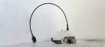 Peça sobressalente para automóvel em segunda mão fechadura da porta dianteira esquerda por renault scenic ii emotion referências oem iam 