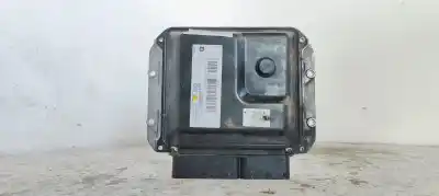 Peça sobressalente para automóvel em segunda mão centralina de motor uce por opel astra j lim. berlina fase 1 referências oem iam 55575315