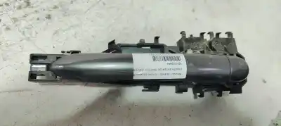 Second-hand car spare part exterior left rear door handle for renault scenic ii confort expression oem iam references 8200023464