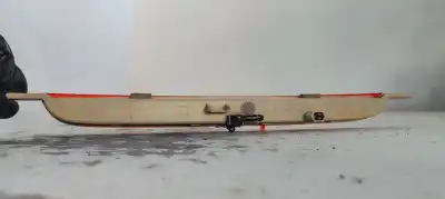 Peça sobressalente para automóvel em segunda mão farolim de travão central por bmw x5 (e70) 3.0 si referências oem iam 16479300  