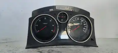 Second-hand car spare part DASHBOARD for OPEL ASTRA H BERLINA  OEM IAM references 13216684  