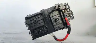 Peça sobressalente para automóvel em segunda mão caixa de fusíveis e relés por opel astra j lim. berlina fase 1 referências oem iam 13368641