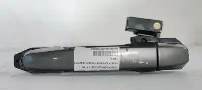 Second-hand car spare part exterior left rear door handle for toyota corolla (e12) 1.4 linea terra berlina oem iam references 242031