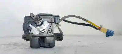 Second-hand car spare part trunk lock for toyota corolla verso (e12) 2.0d4d 115 oem iam references 