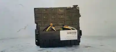 Recambio de automóvil de segunda mano de caja reles / fusibles para peugeot 206 berlina look referencias oem iam 9657608880  
