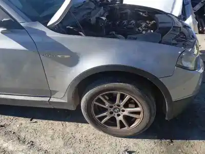 Peça sobressalente para automóvel em segunda mão Guarda-lamas Dianteiro Direito por BMW X3 (E83) 3.0d Referências OEM IAM   