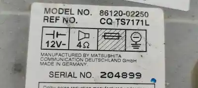 Pezzo di ricambio per auto di seconda mano impianto audio / radio cd per toyota corolla (e12) 1.4 linea terra berlina riferimenti oem iam 8612002250  