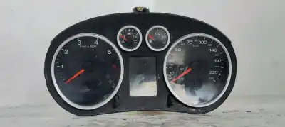 Pièce détachée automobile d'occasion COMPTEUR DE VITESSE TABLEAU DE BORD pour AUDI A2 (8Z)  Références OEM IAM 81117994  