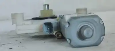 Second-hand car spare part left front window motor for peugeot 307 (s1) xr clim oem iam references 9634457380  