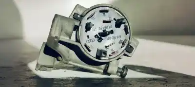 Second-hand car spare part ignition switch for audi a6 berlina (4b2) 2.5 tdi oem iam references 4b0905851c  