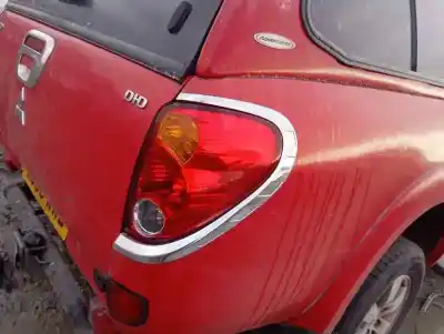 Автозапчасти б/у правый задний фонарь за mitsubishi l 200 (ka0/kb0) raging bull ссылки oem iam 