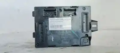 Pièce détachée automobile d'occasion MODULE ÉLECTRONIQUE pour RENAULT TRAFIC FURGÓN  Références OEM IAM 2320679  